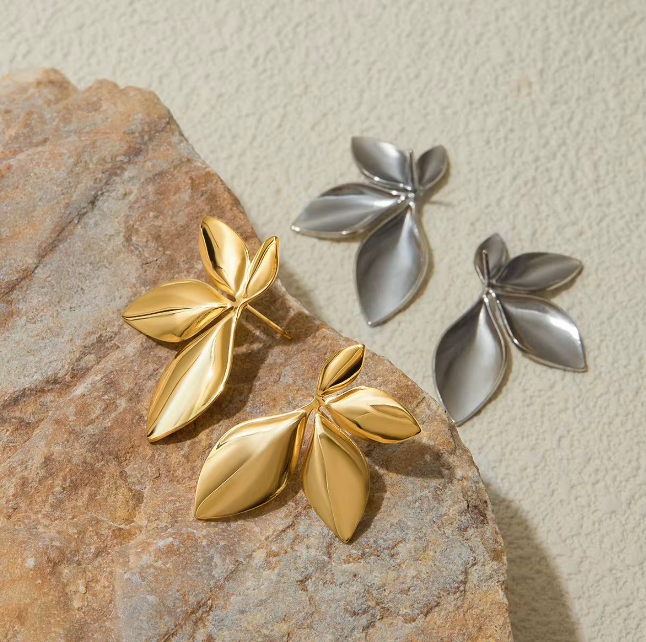 Lily Earrings
